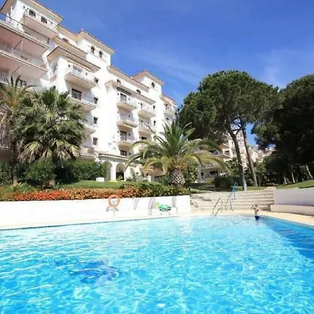 - 3br Beachfront Complex, Puerto Banus Lejlighed *